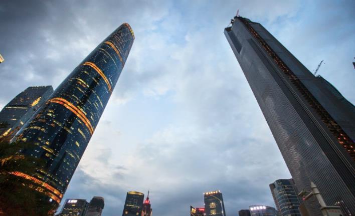 廣州西塔、東塔